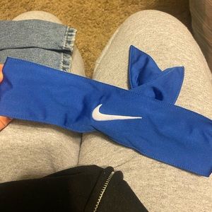 nike headband